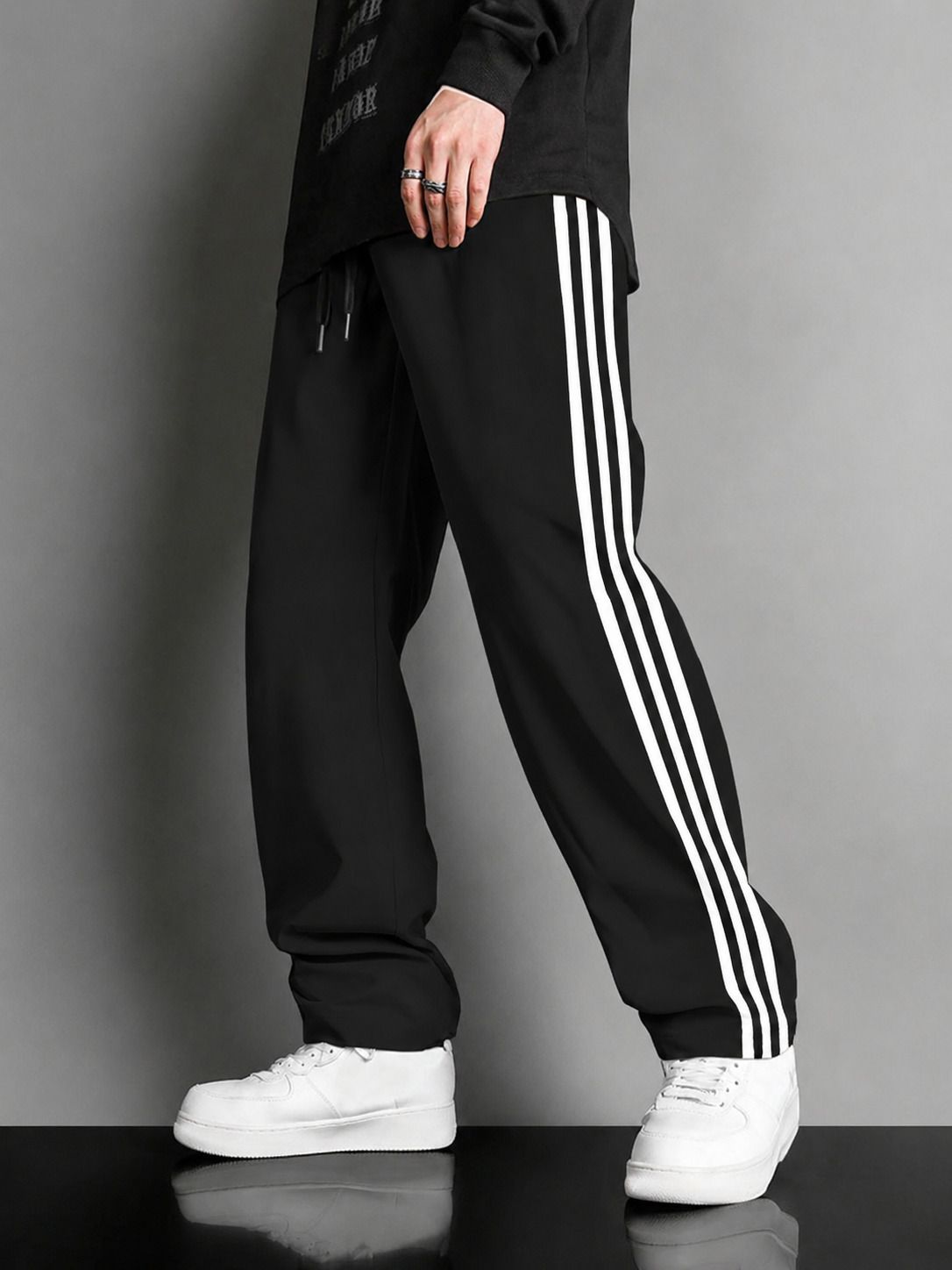 jexputi Men Striped Black Track Pants-picture-15