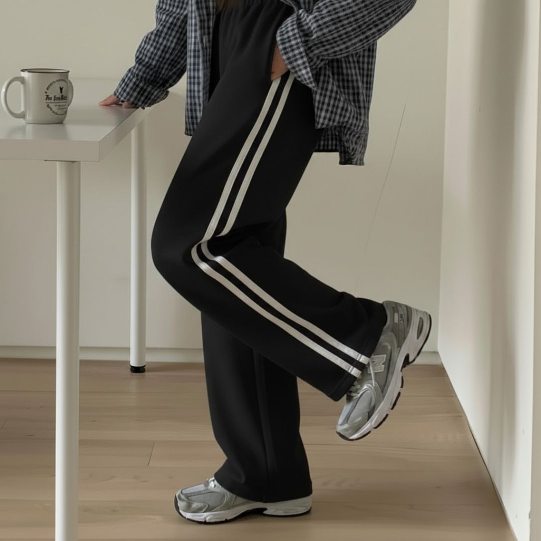 dinamarina Women Solid White Track Pants-picture-31