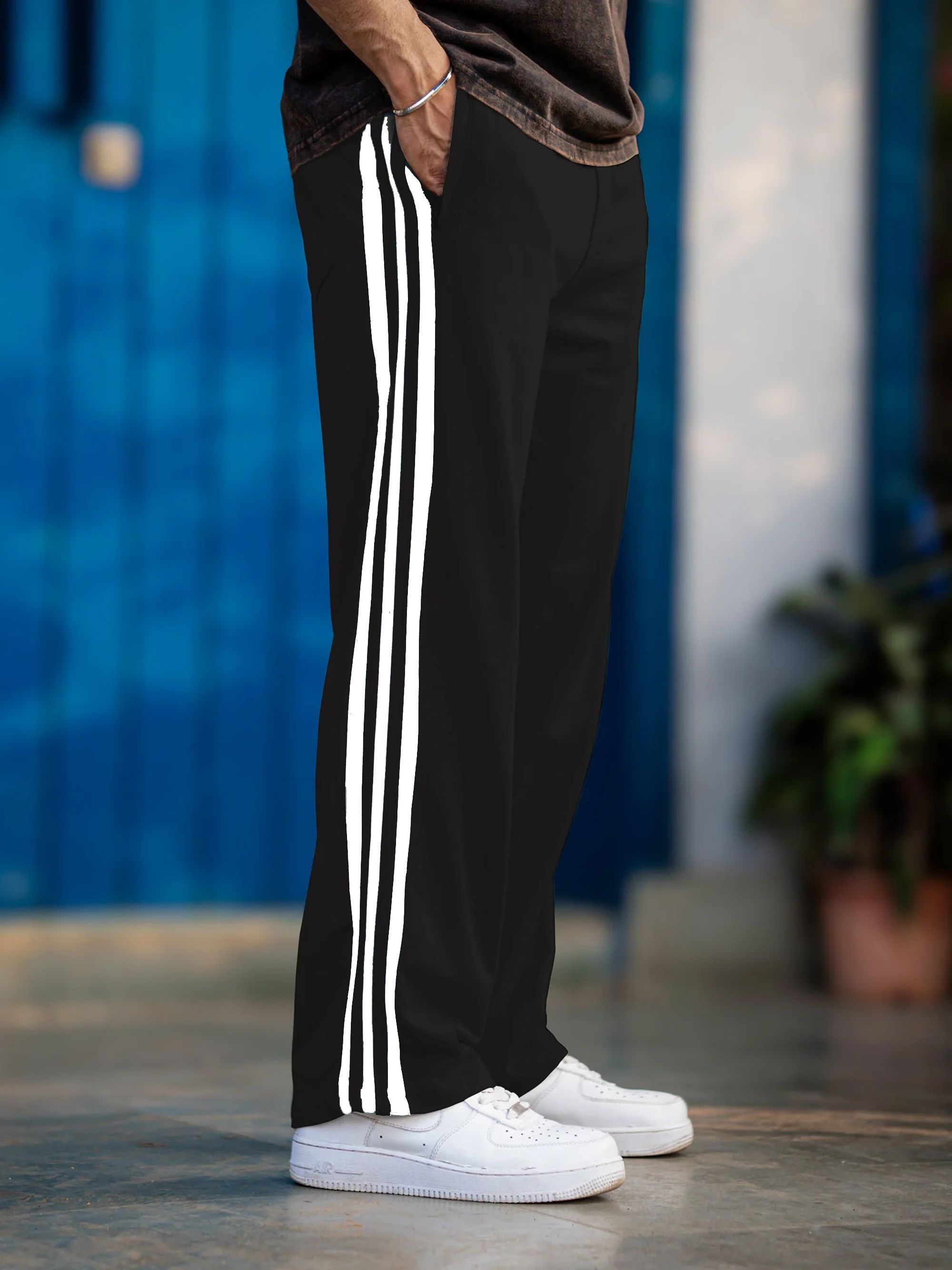 Men Solid Black Track Pants