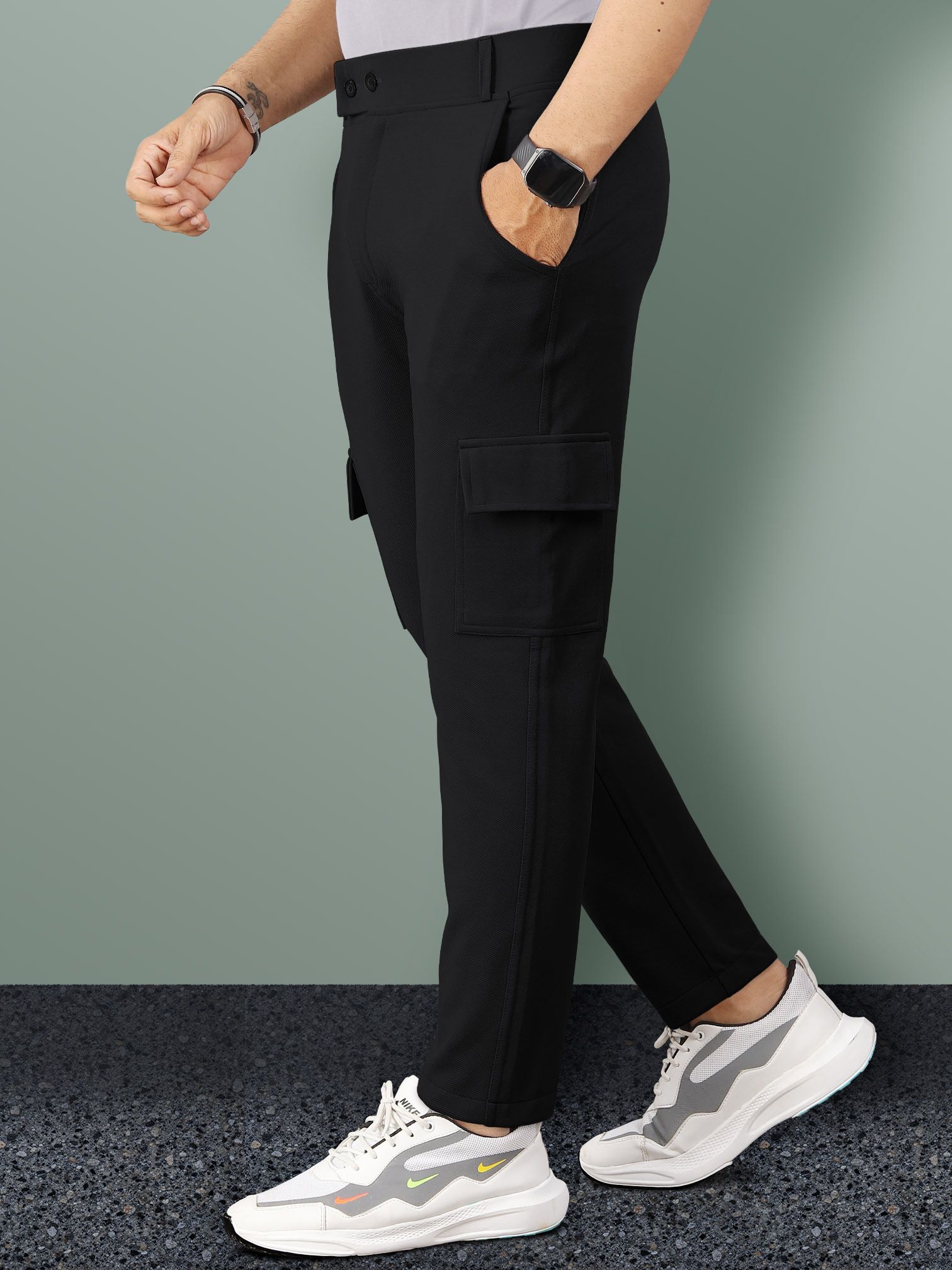 vebnor Men Solid Black Track Pants-picture-21