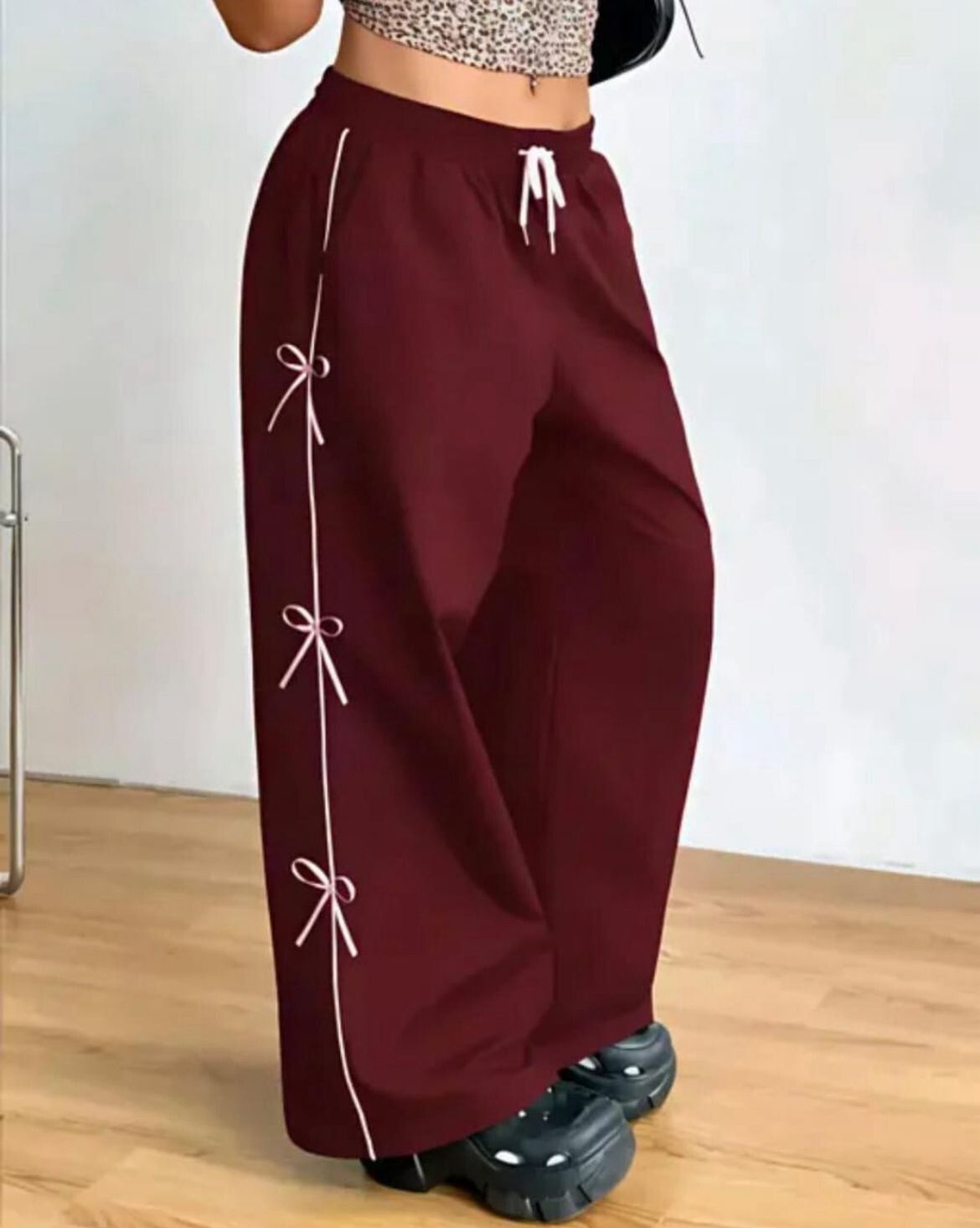 avni enterprisesa Women Solid Maroon Track Pants-picture-16