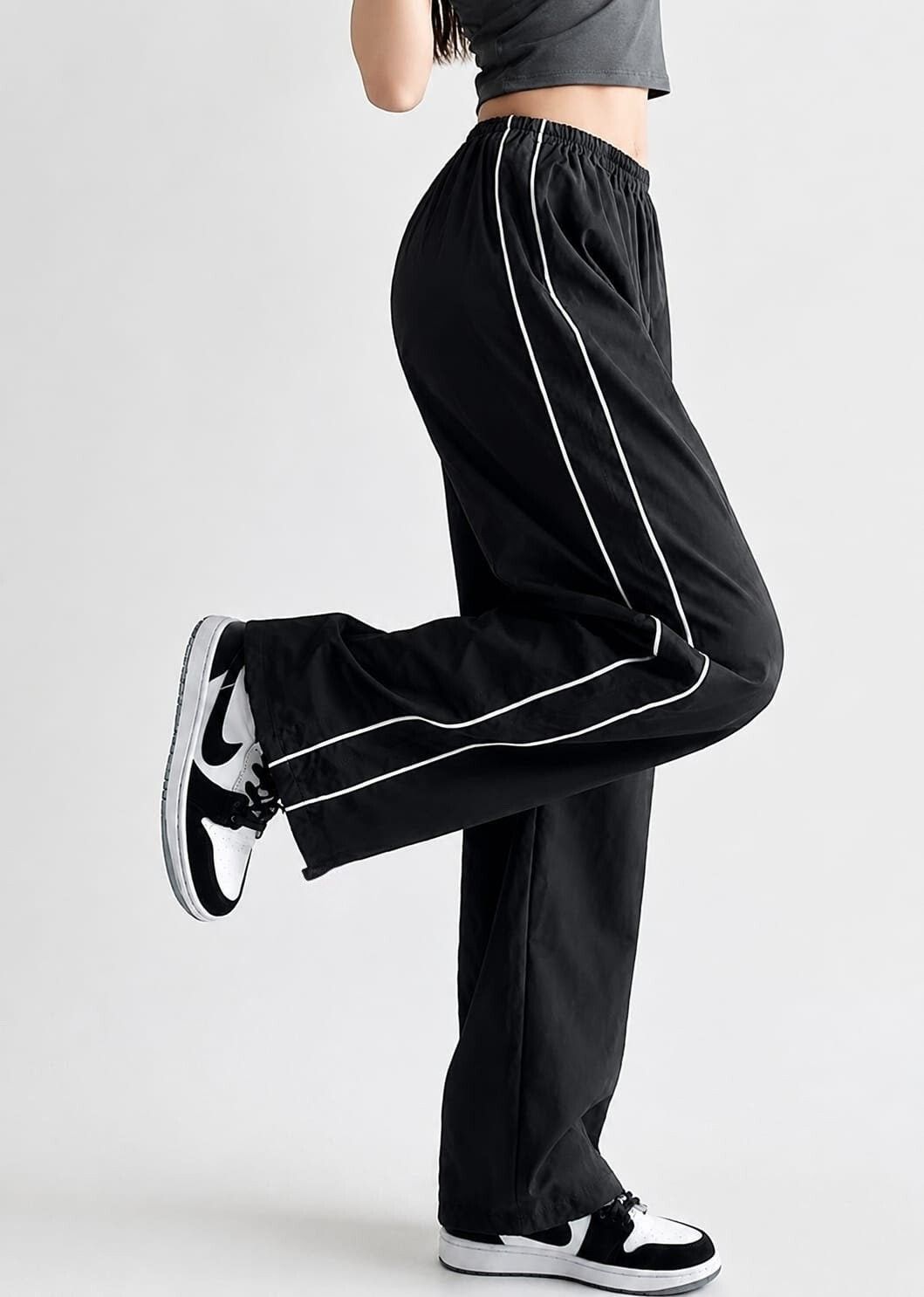 flipon Women Solid Black Track Pants-picture-10