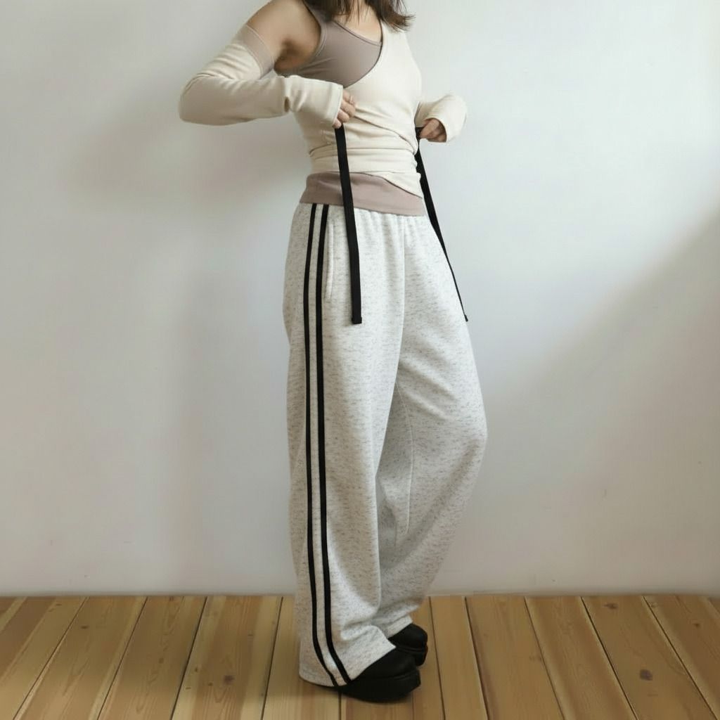daphne maurier Women Solid White Track Pants-picture-23