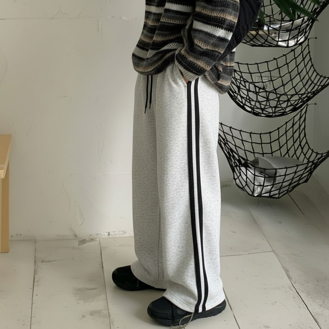 daphne maurier Women Solid White Track Pants-picture-43