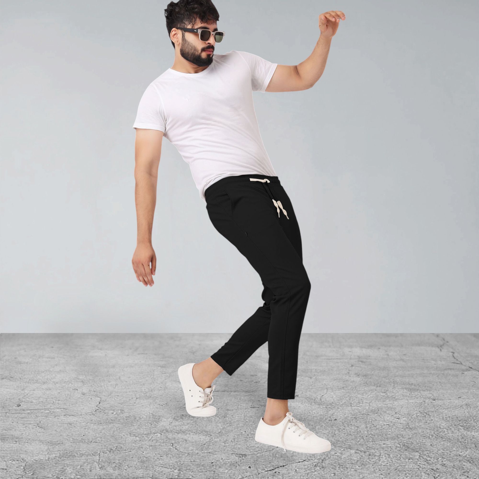 Men Solid Black Track Pants-image-0