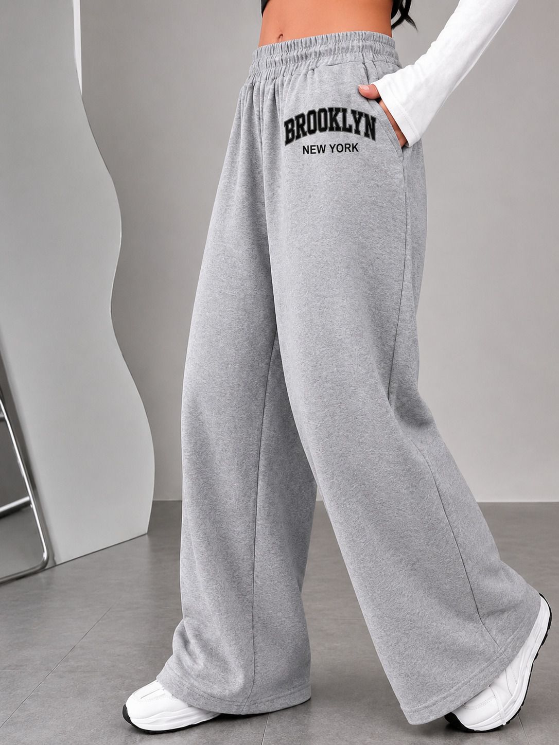 Women Printed Grey Track Pants-image-45