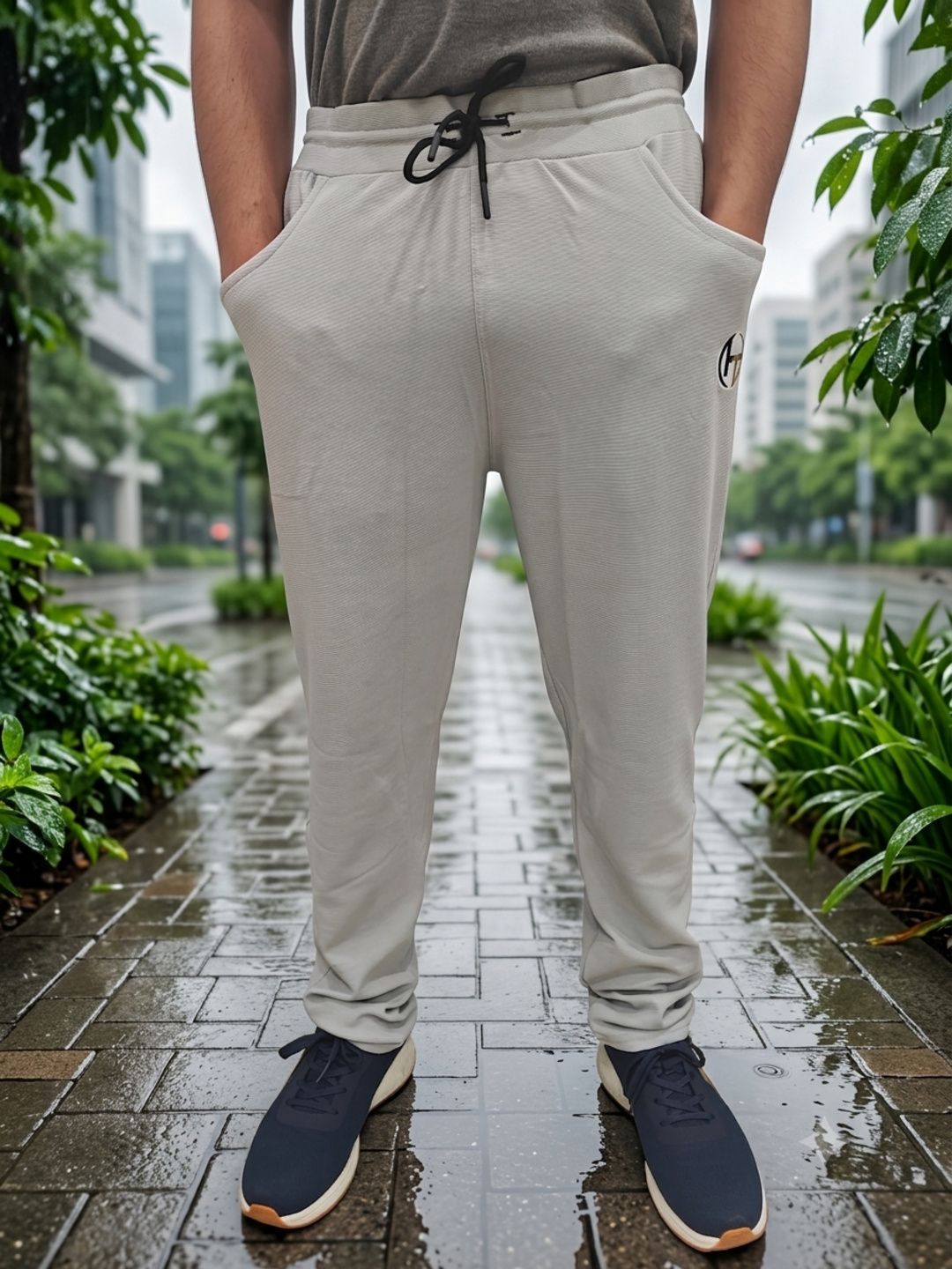 bitenstyle Men Solid, Self Design Grey Track Pants-picture-25