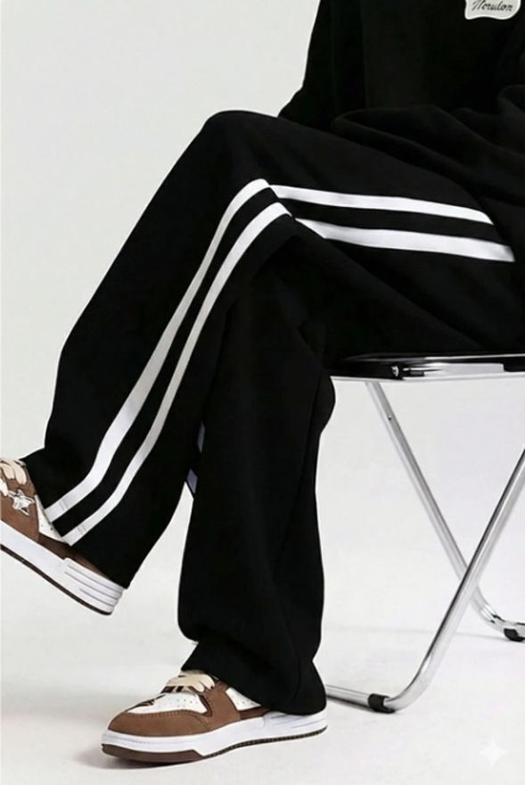 Men Solid, Striped Black Track Pants