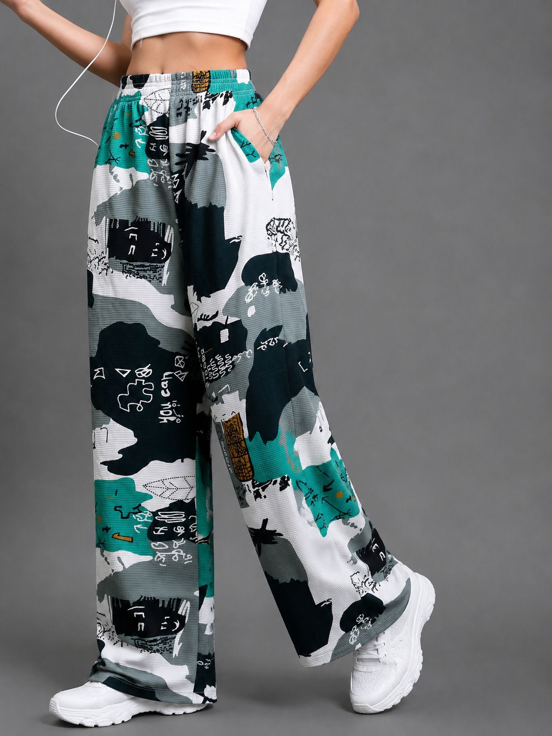 Women Printed Green Track Pants-image-1