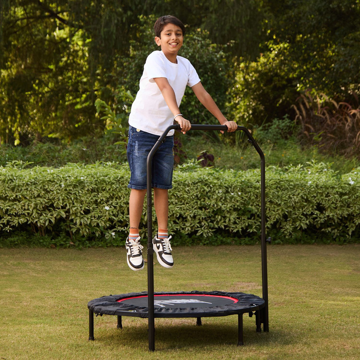 Trampoline for Kids - 36 Inch Foldable Trampoline with Handle Support Trampoline