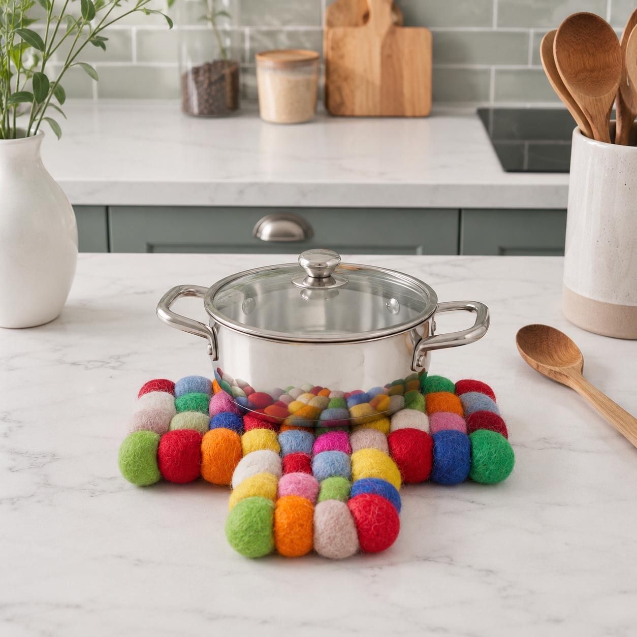 the s living HTL600005 Sizzle Safe Collection Wool Felt Ball Trivet, Multicolour, 20x20 cm, Hot Pot Trivet-picture-18