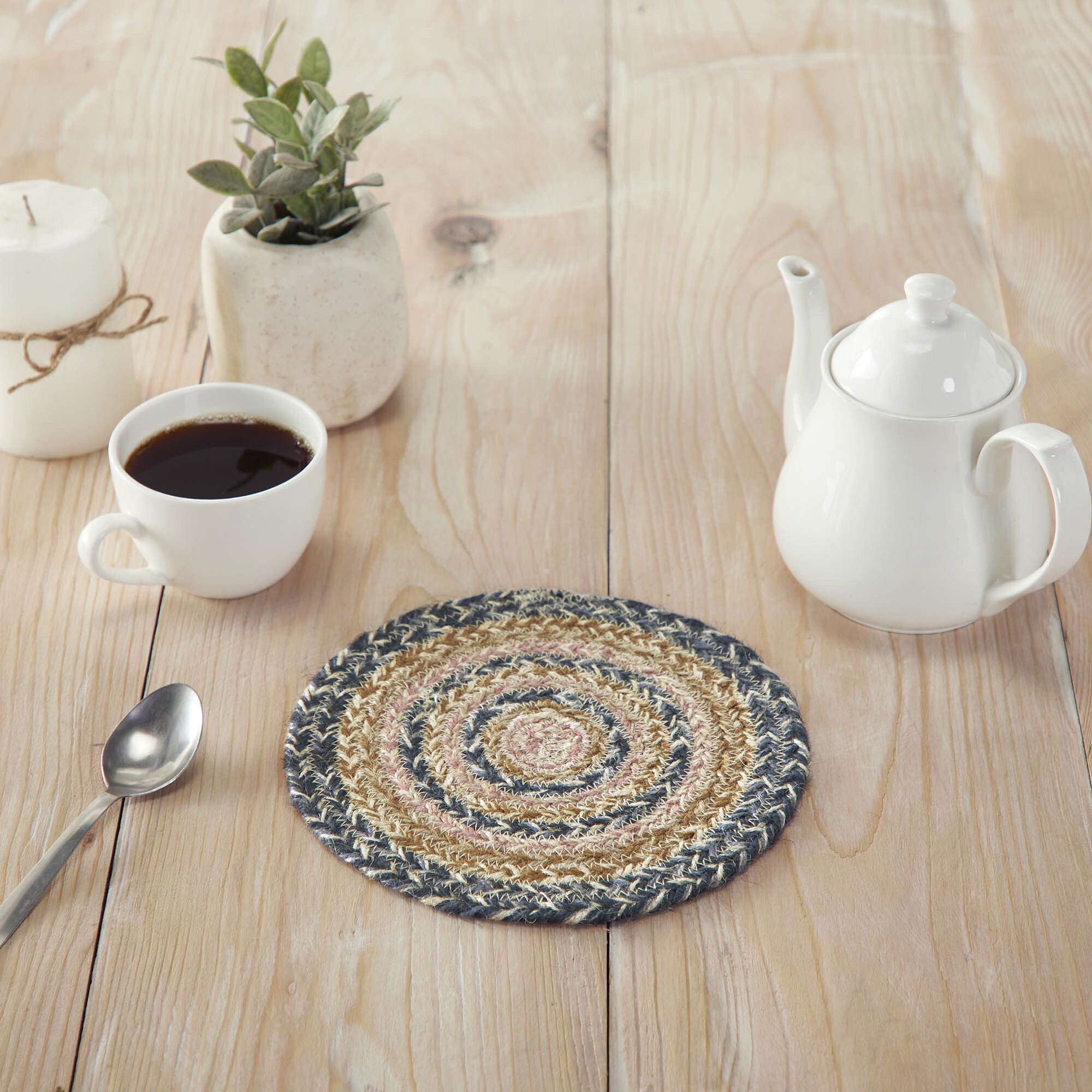 m2 creations Kaila - Trivet - 8 inch Plain Trivet-picture-0