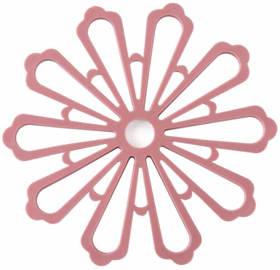 Anti-scalding Flower Shaped Thickening Coaster Beautiful Round Flexible Heat-Insulation Pad Hollow-Out Petal Easy to Clean Placemat Bowl Mat Plate Pad Set of 4 Pcs. (Set of 4 Pcs, Light Brown) TPR Trivet-image-1