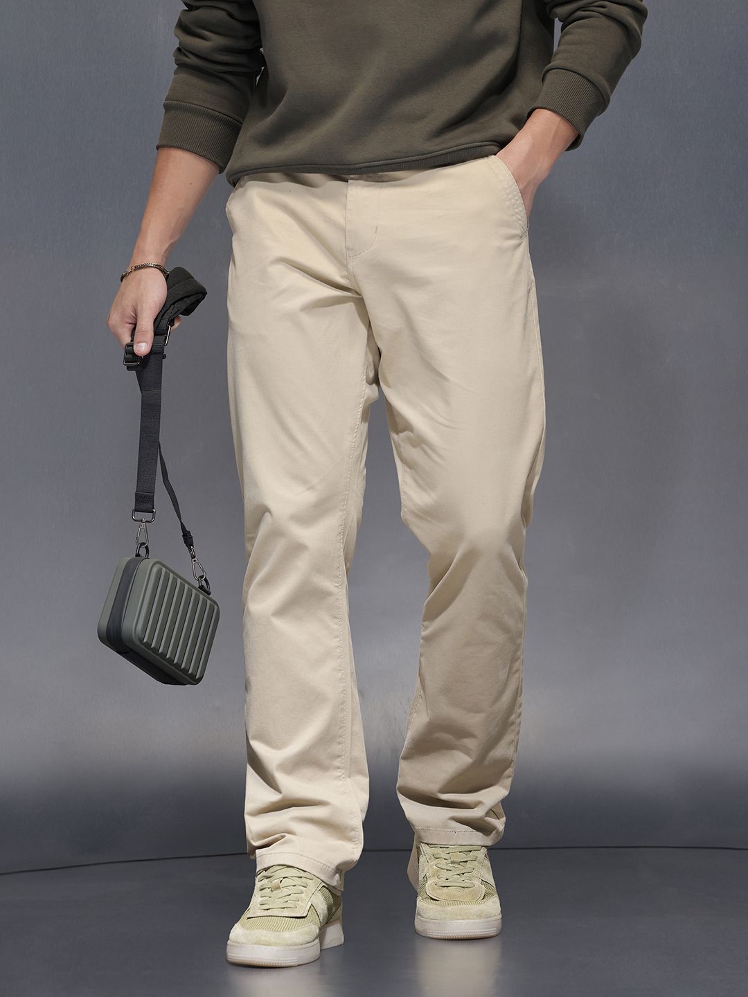 wrogn Men Relaxed Brown Cotton Blend Trousers-picture-34