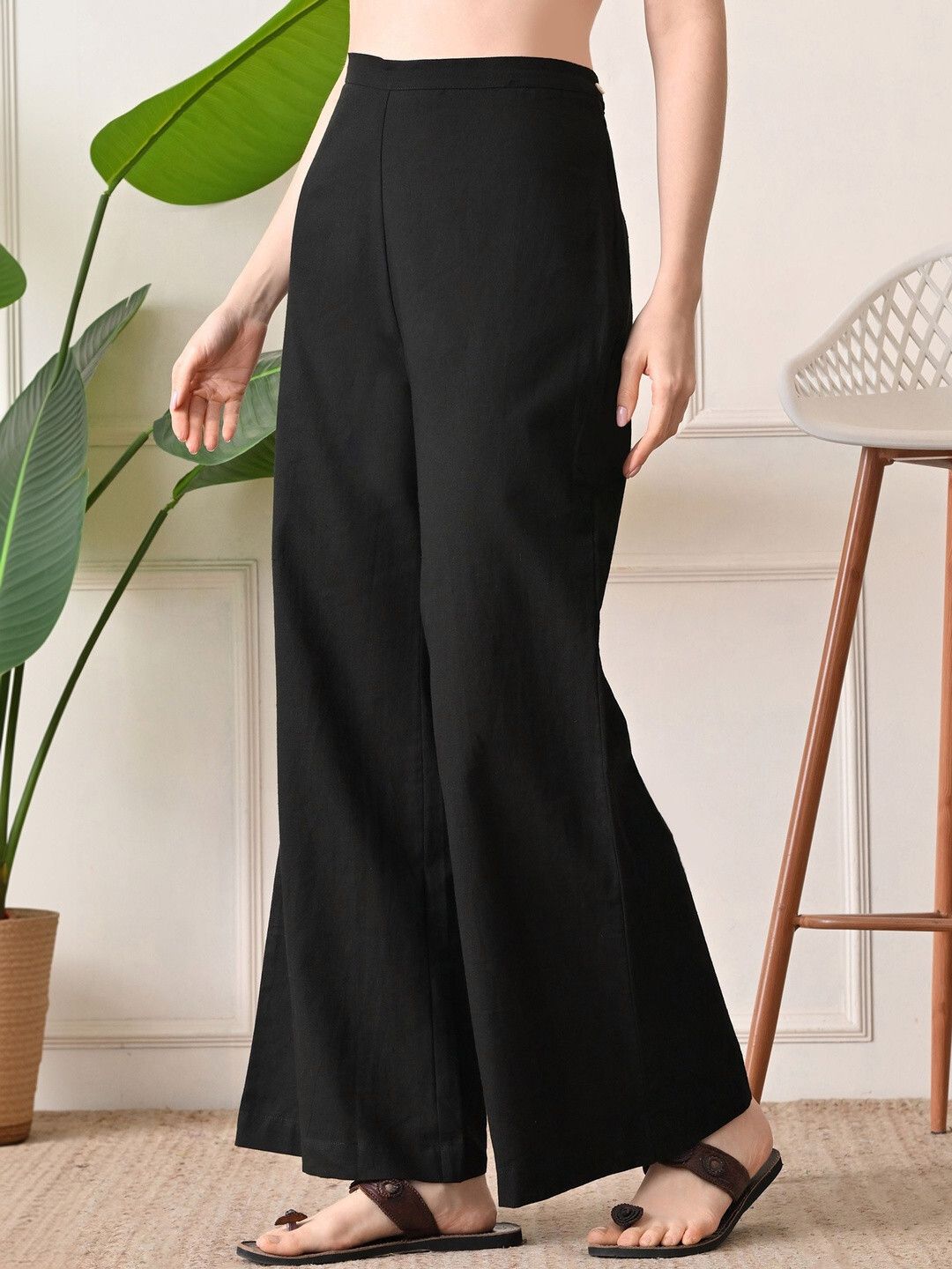 sangakurti Women Loose Fit Black Cotton Blend Trousers-picture-27