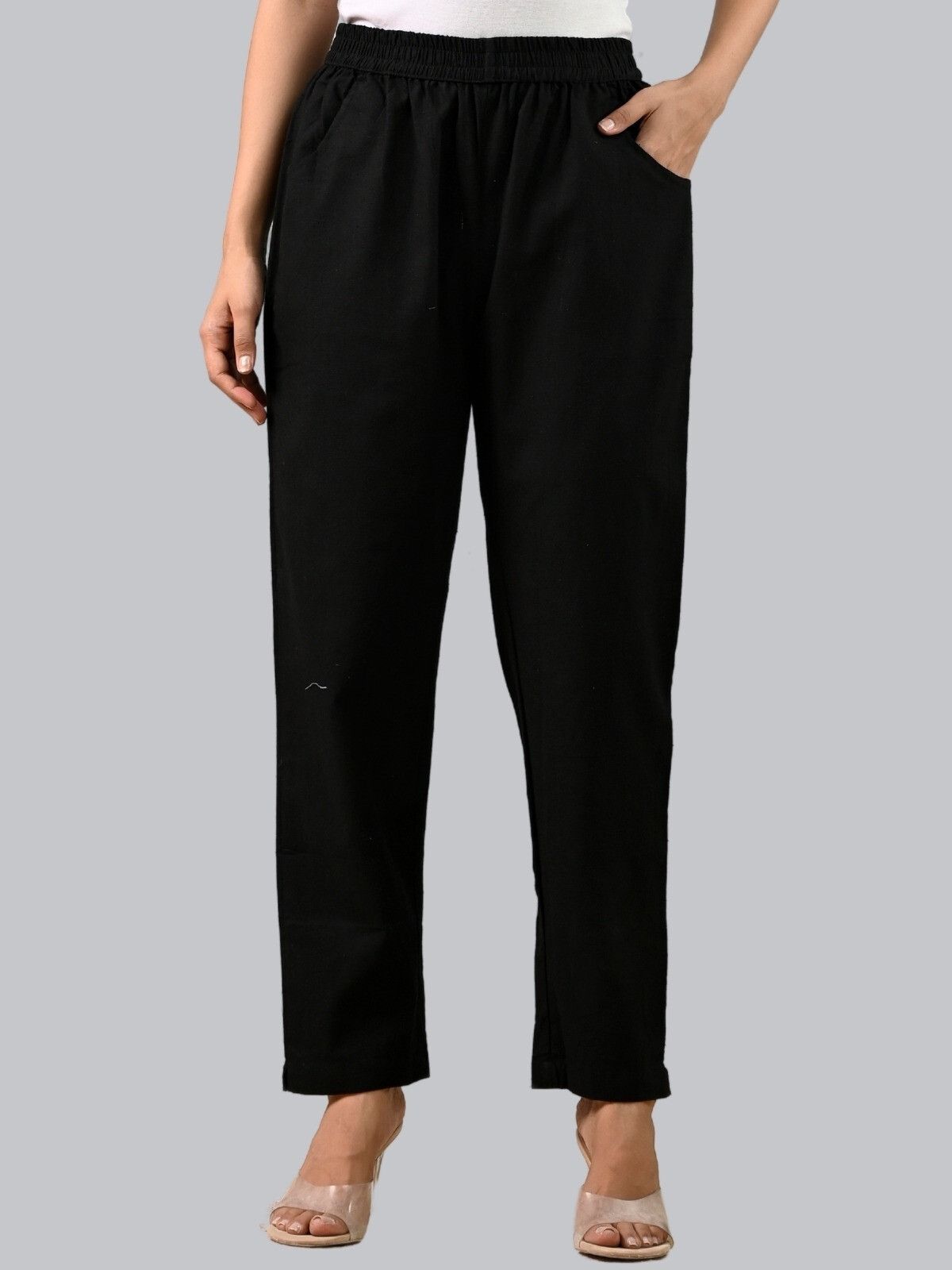 Women Regular Fit Black Cotton Blend Trousers