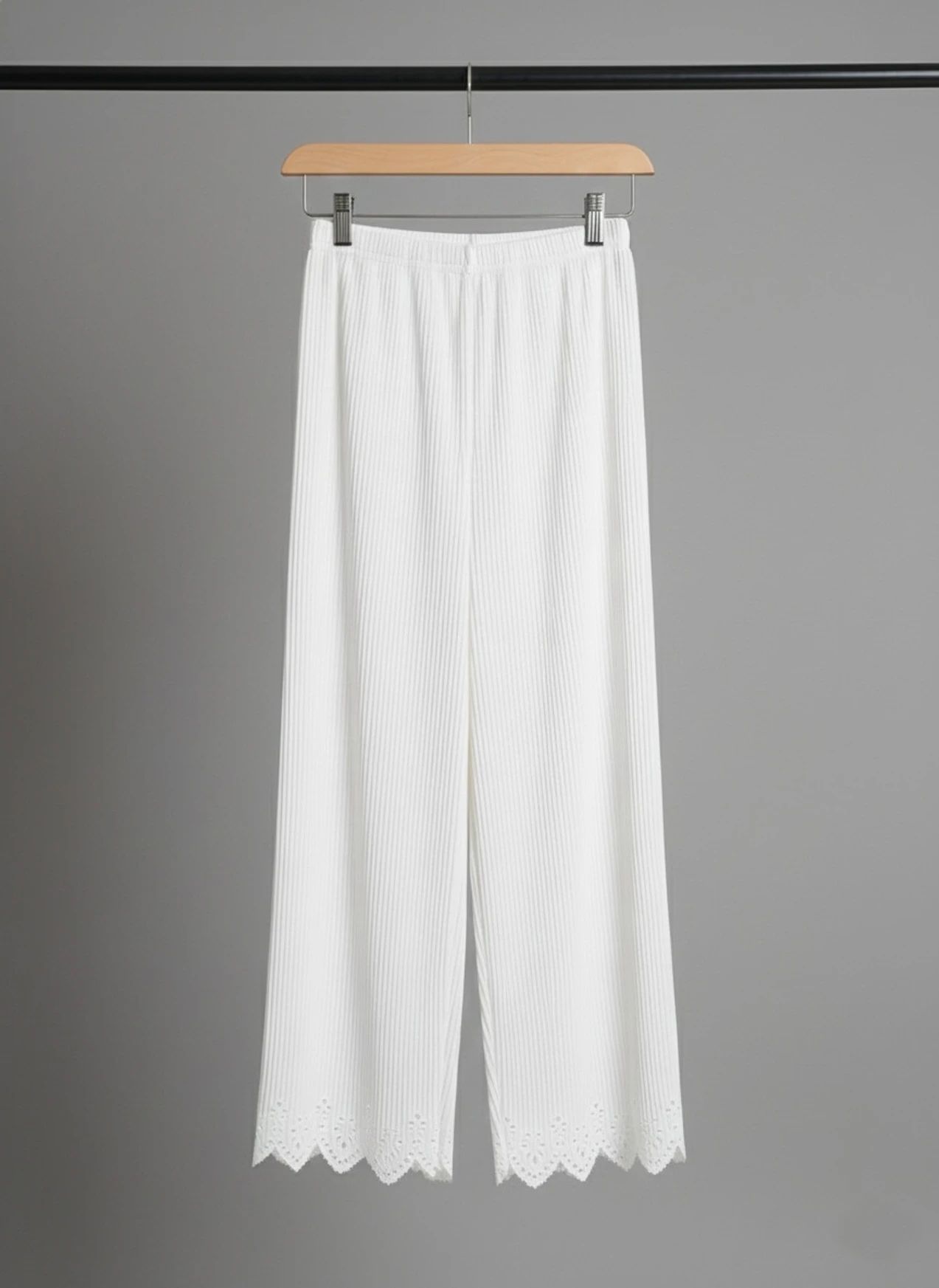 Women Loose Fit, Regular Fit White Lycra Blend Trousers-image-36