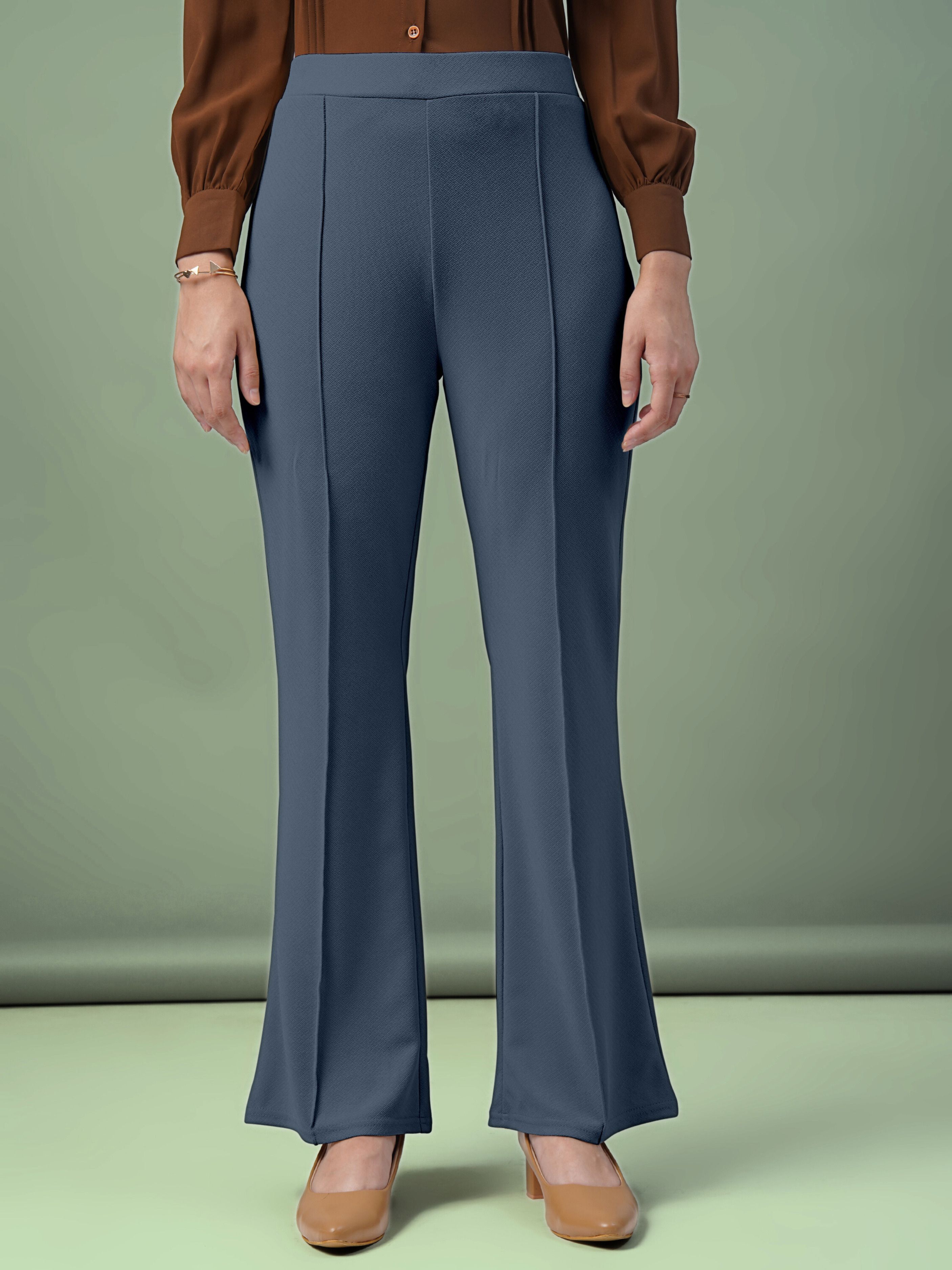 Women Regular Fit Grey Lycra Blend Trousers-image-47