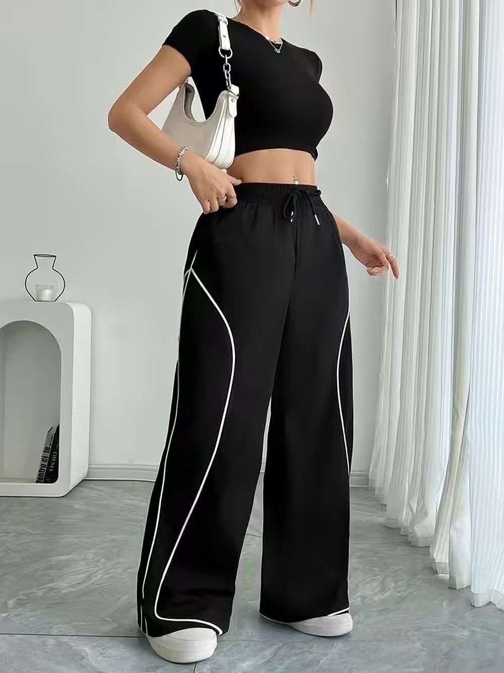 lexrex Women Loose Fit Black Cotton Blend Trousers-picture-6
