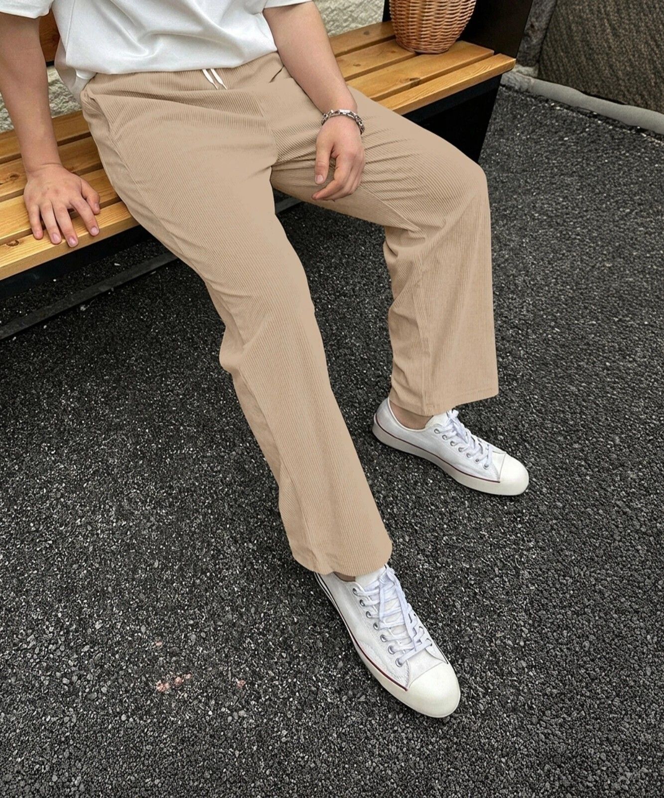 Relaxed Men Beige Cotton Blend Trousers-image-11