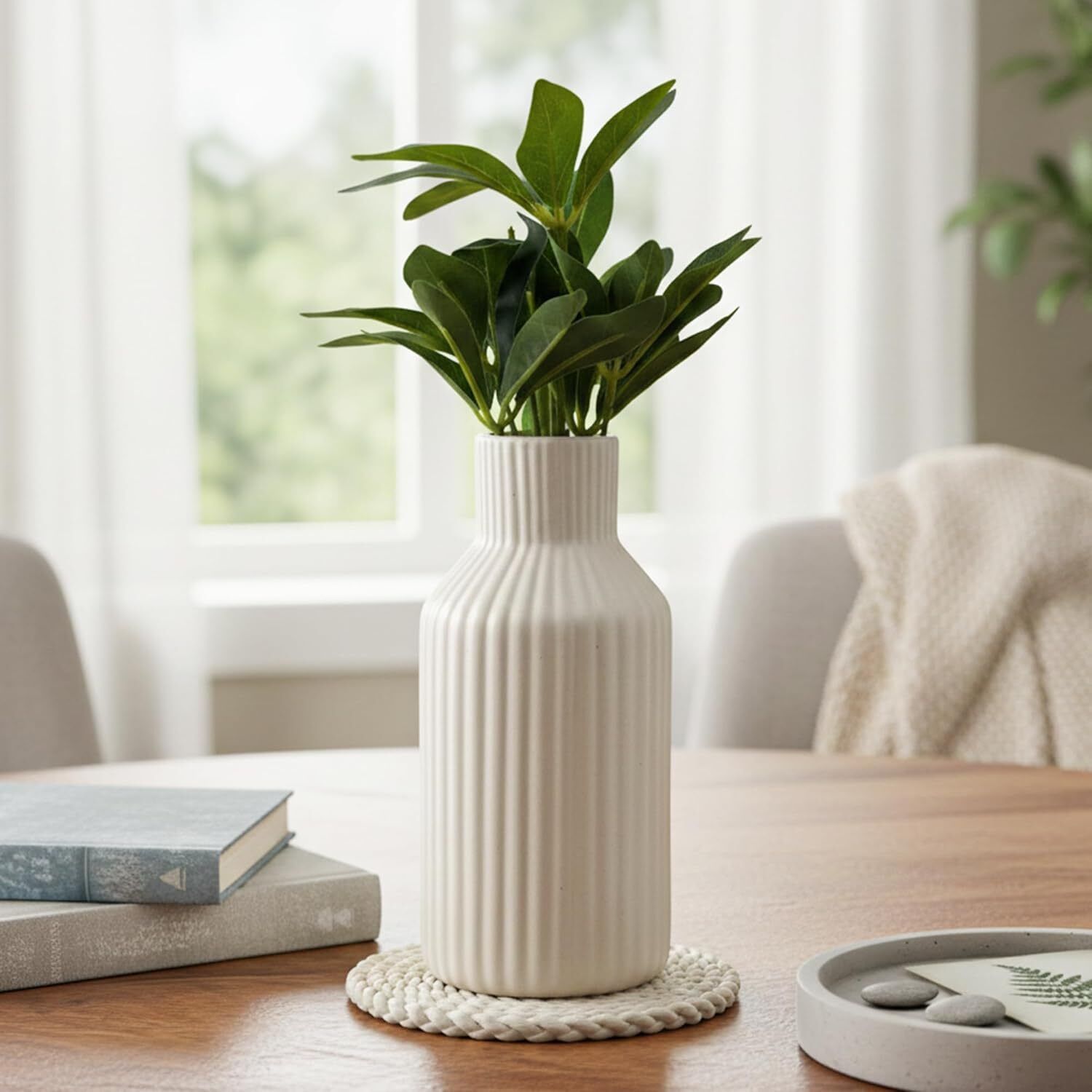 Elegant Ceramic High Neck Bottle Vase Tall Slim Decorative Flower Holder Ceramic Vase