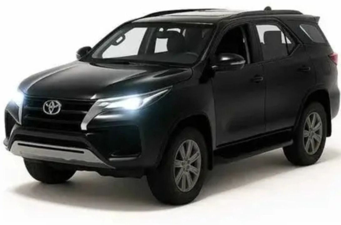 Fortuner Die Cast Collectible Car Model 1:36-image-45