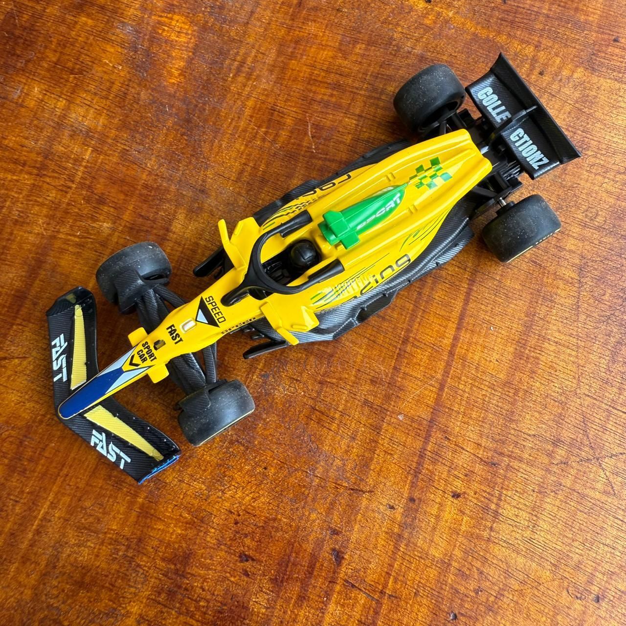 aarav enterprises Mini Metal Formula 1 Car with Pull Back Function-picture-27