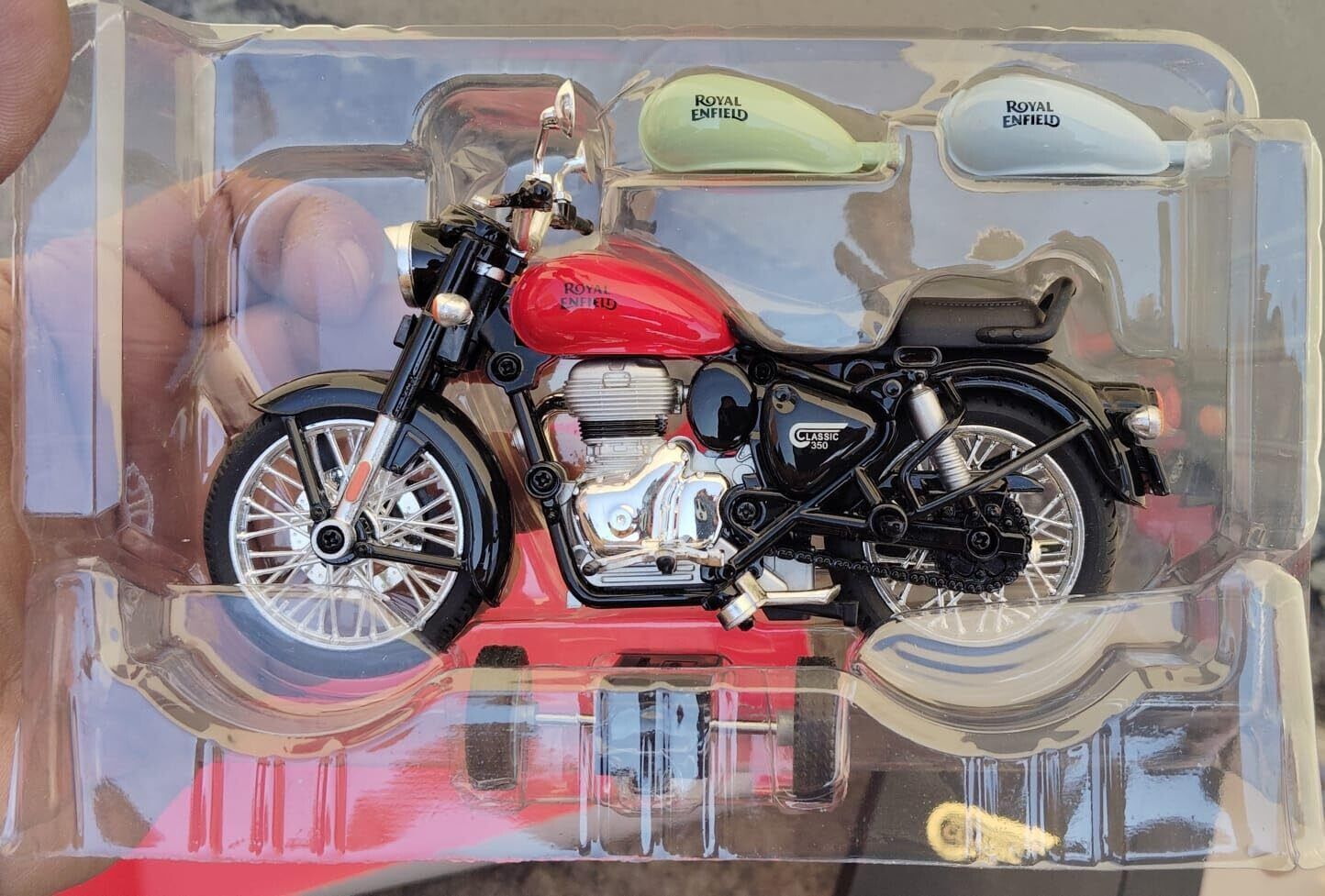 Royal 350 Motorcycle Toy, Pull Back Action, Freewheels Collectable Made in India