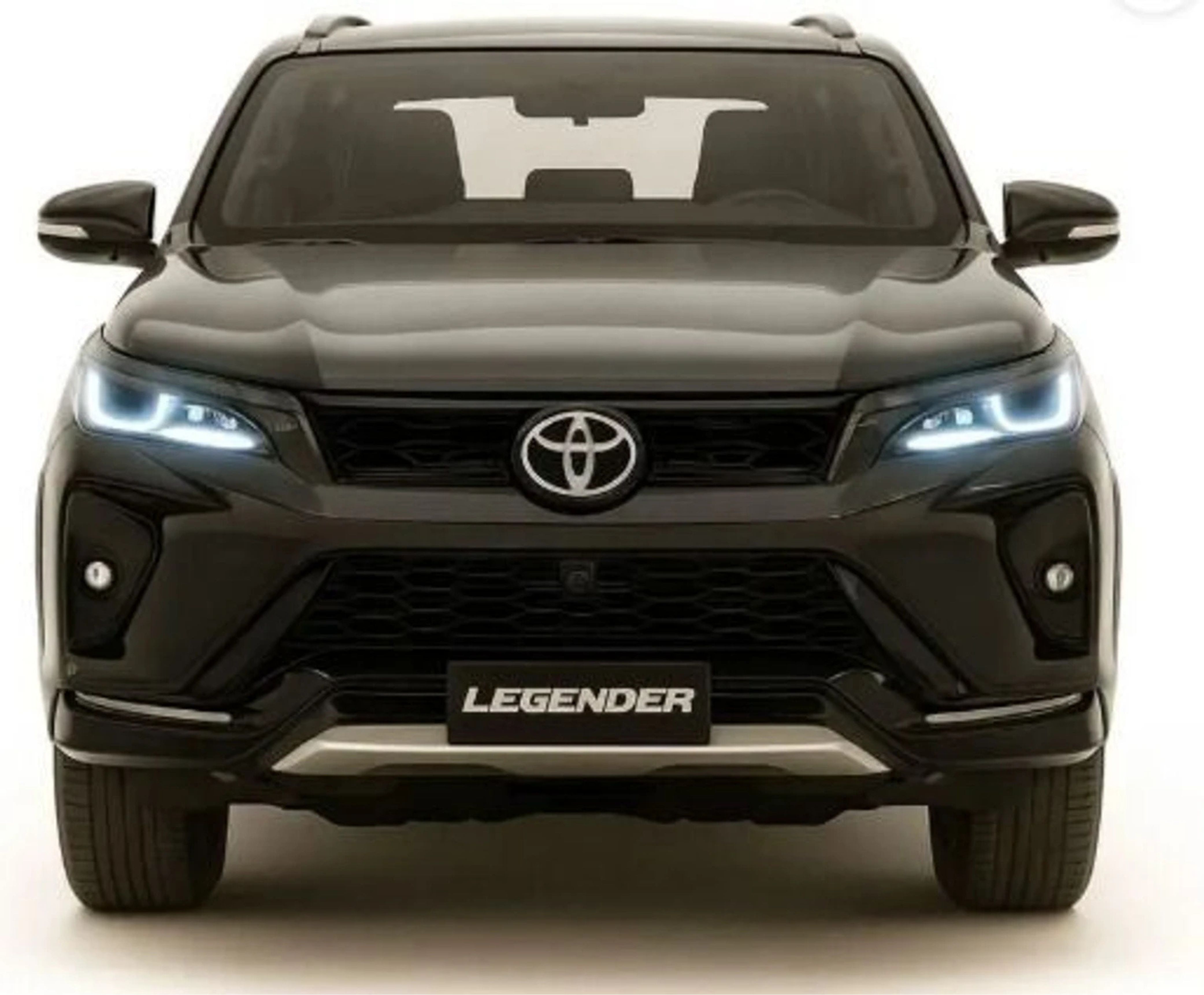 kidzomart Fortuner Die Cast Collectible Car Model 1:36(Random colour-picture-17