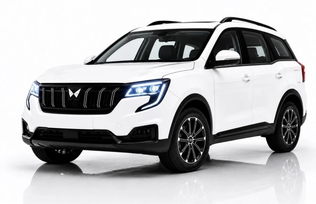Metal Scorpio XUV700 White Car With Openable Door And Pull Back Function-image-17