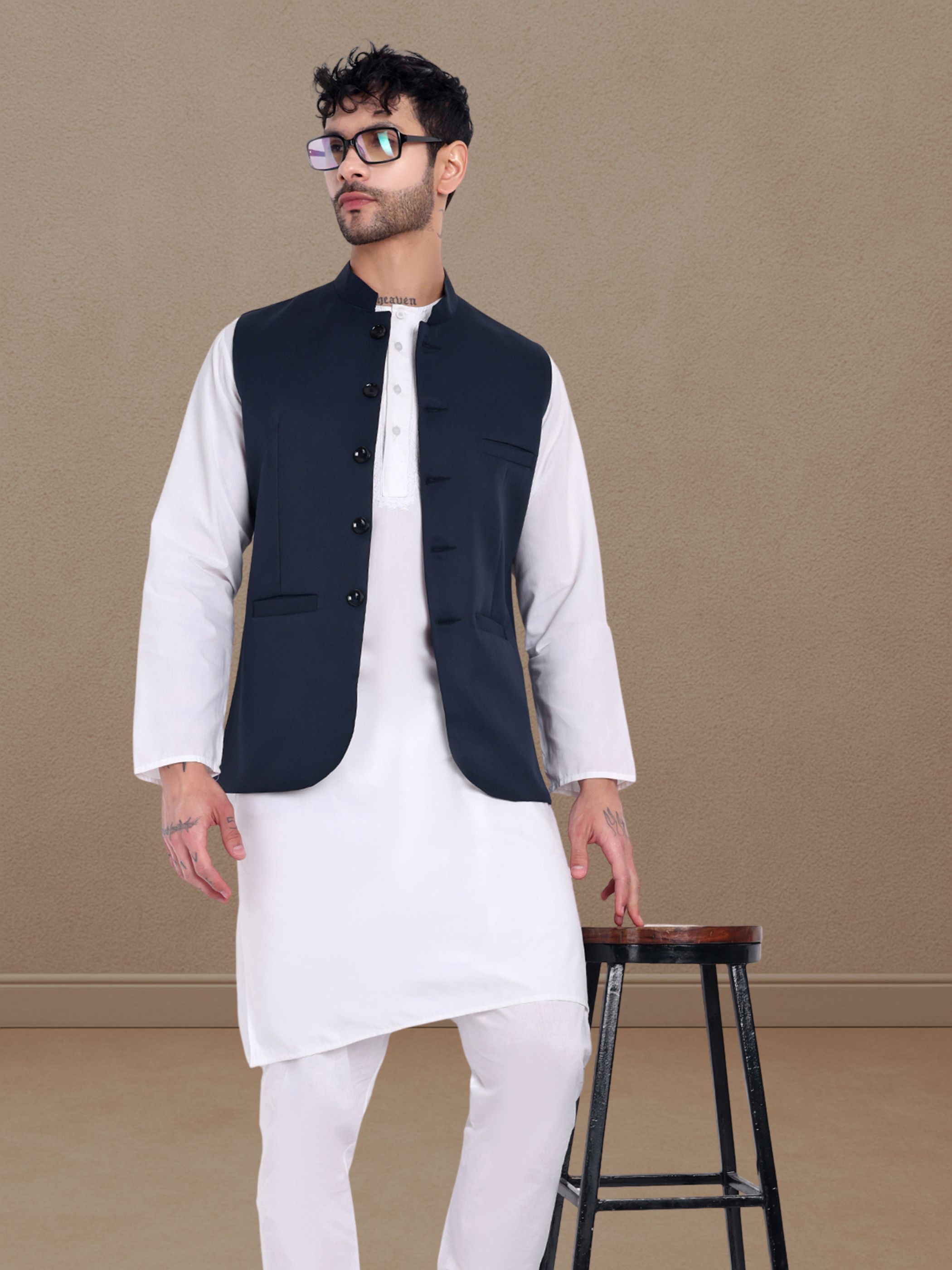 rocksy Solid Men Waistcoat-picture-25