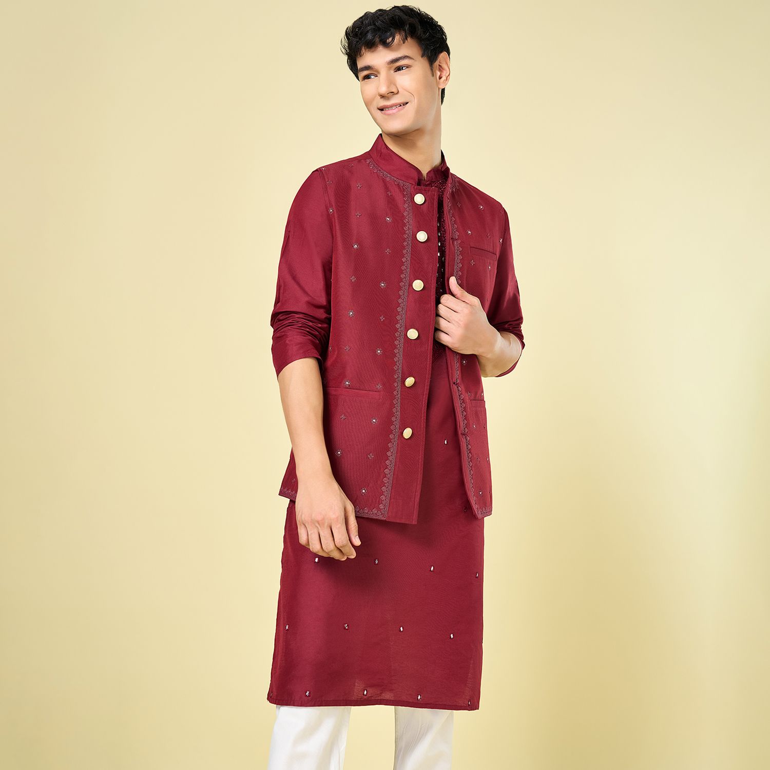 indus route by pantaloons Solid Men Waistcoat-picture-18