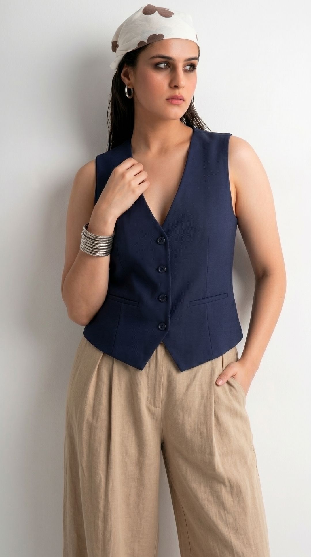 maykr Solid Women Waistcoat-picture-18