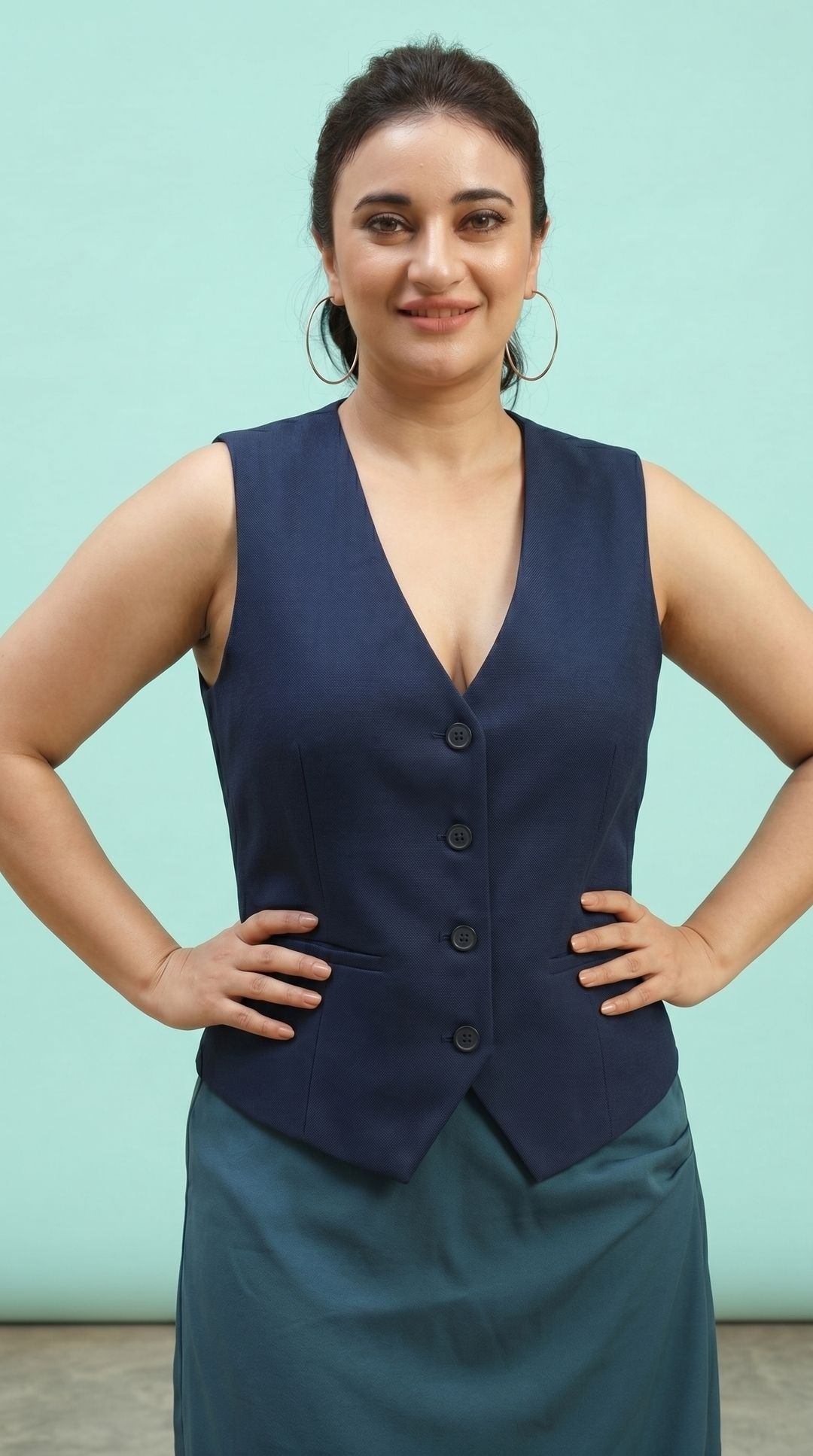 maykr Solid Women Waistcoat-picture-10
