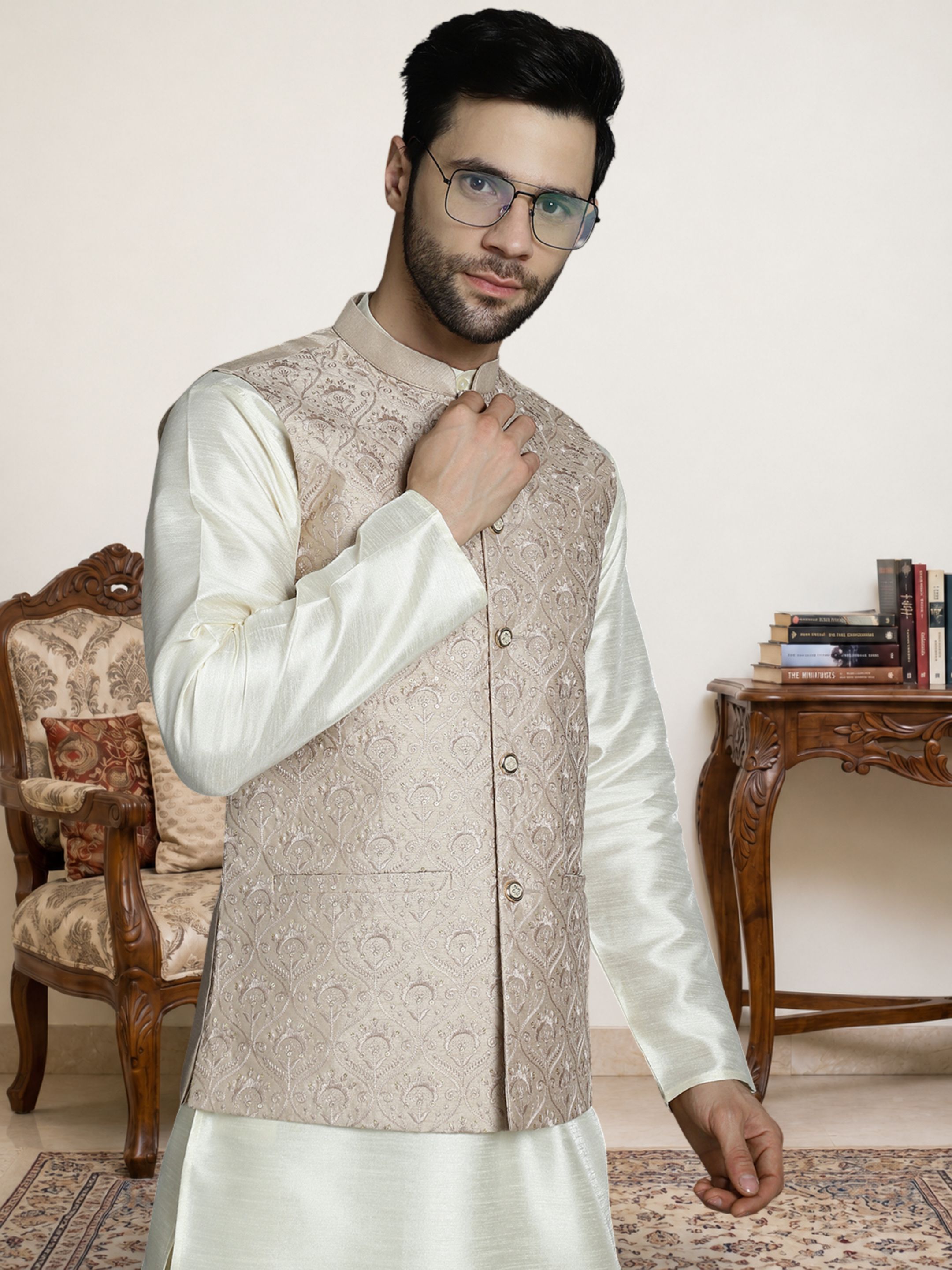 jompers Embroidered Men Waistcoat-picture-37