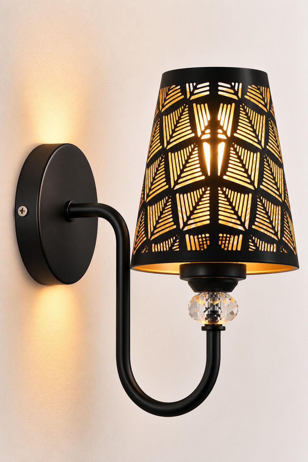 glomzy Wallchiere Wall Lamp With Bulb-picture-11