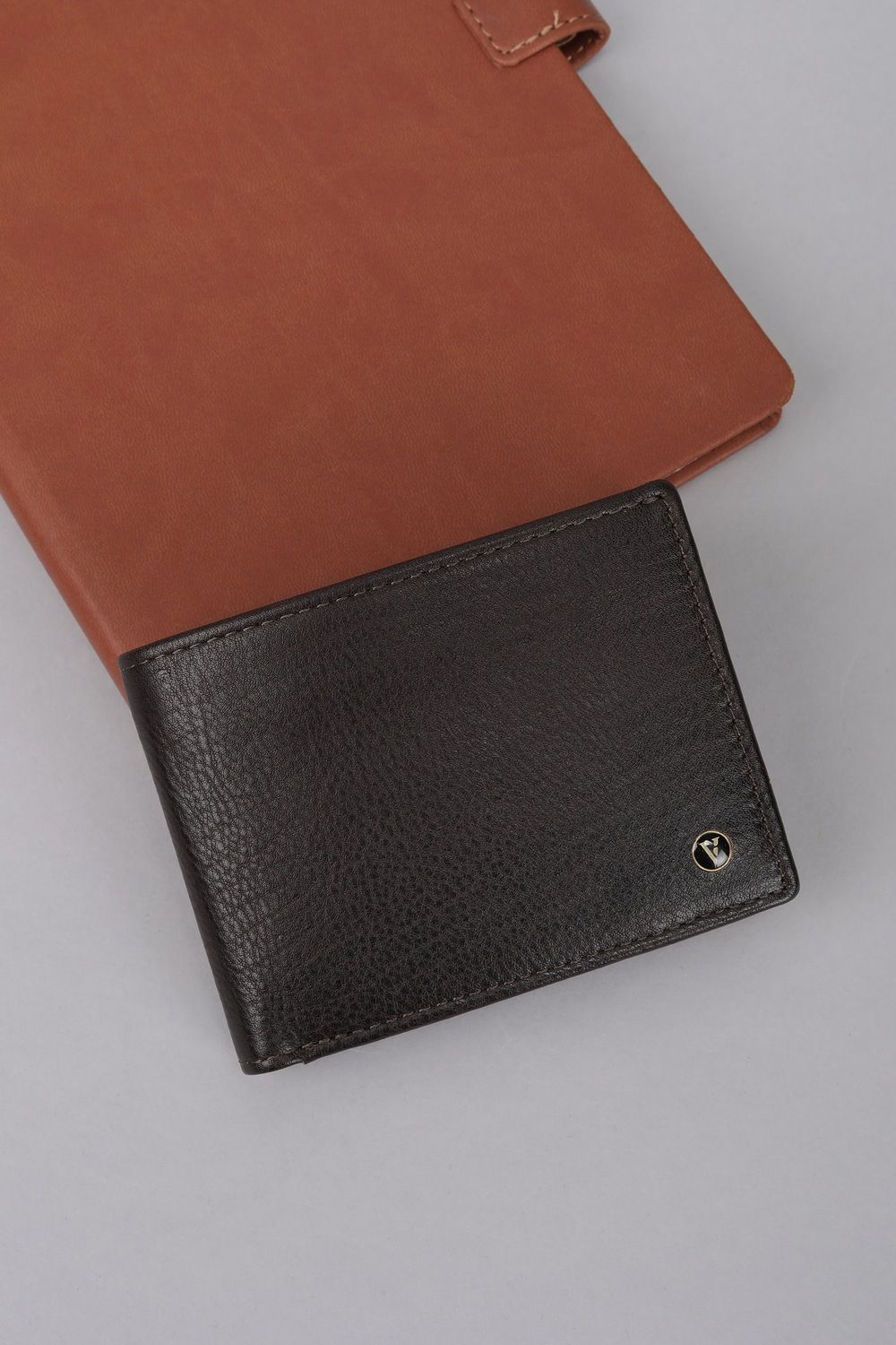 van heusen Men Brown Genuine Leather Wallet-picture-12