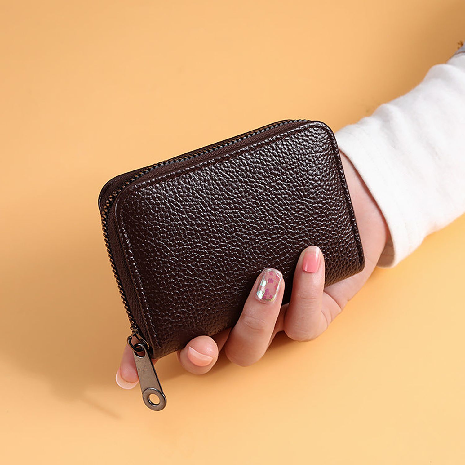 Women Casual Brown Genuine Leather Card Holder-image-33