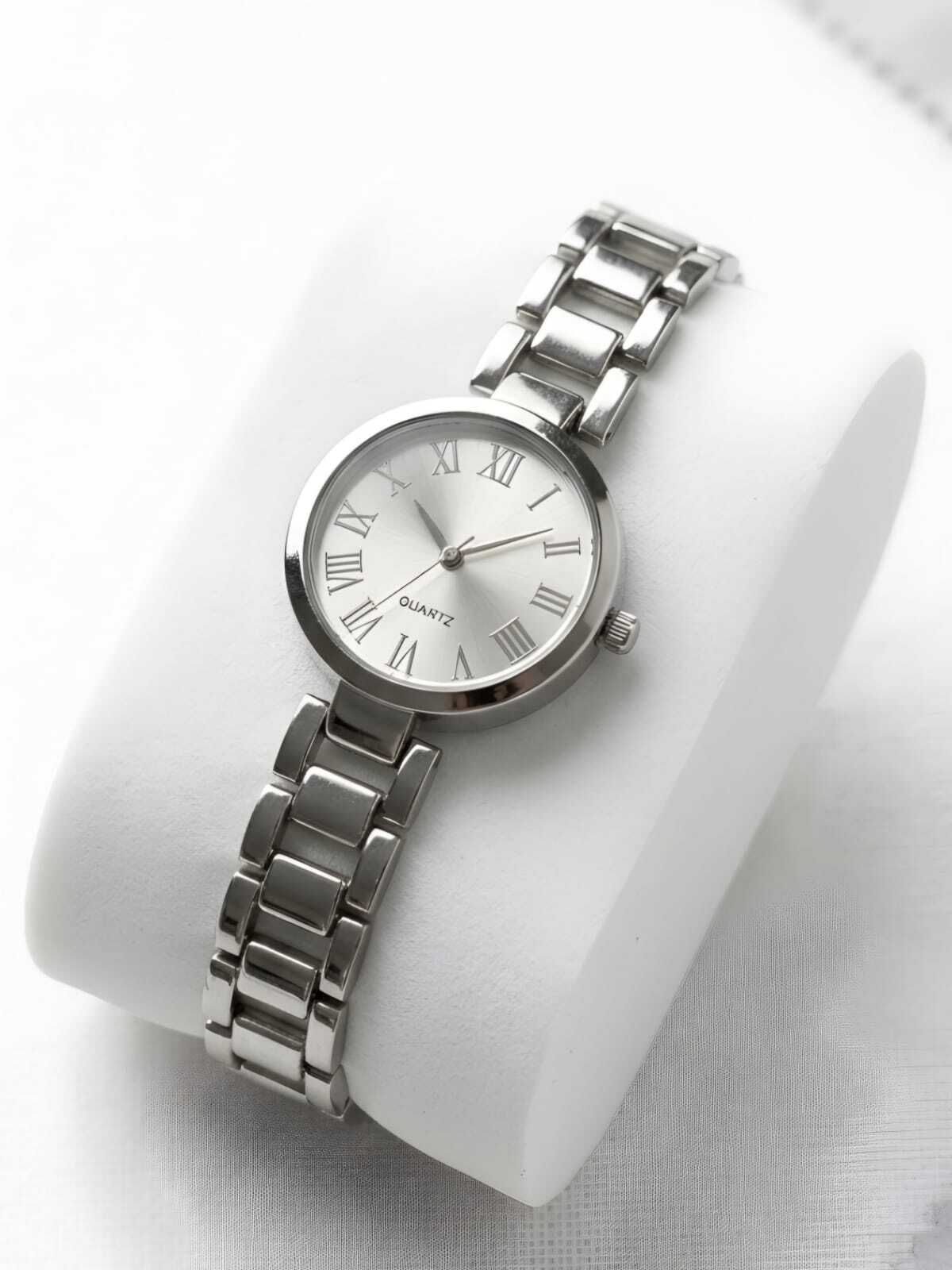 NA Analog Watch - For Women Fashion Women's Quartz Analog Metal Strap Watch | Daily Wear Elegant Wrist Watch-image-2