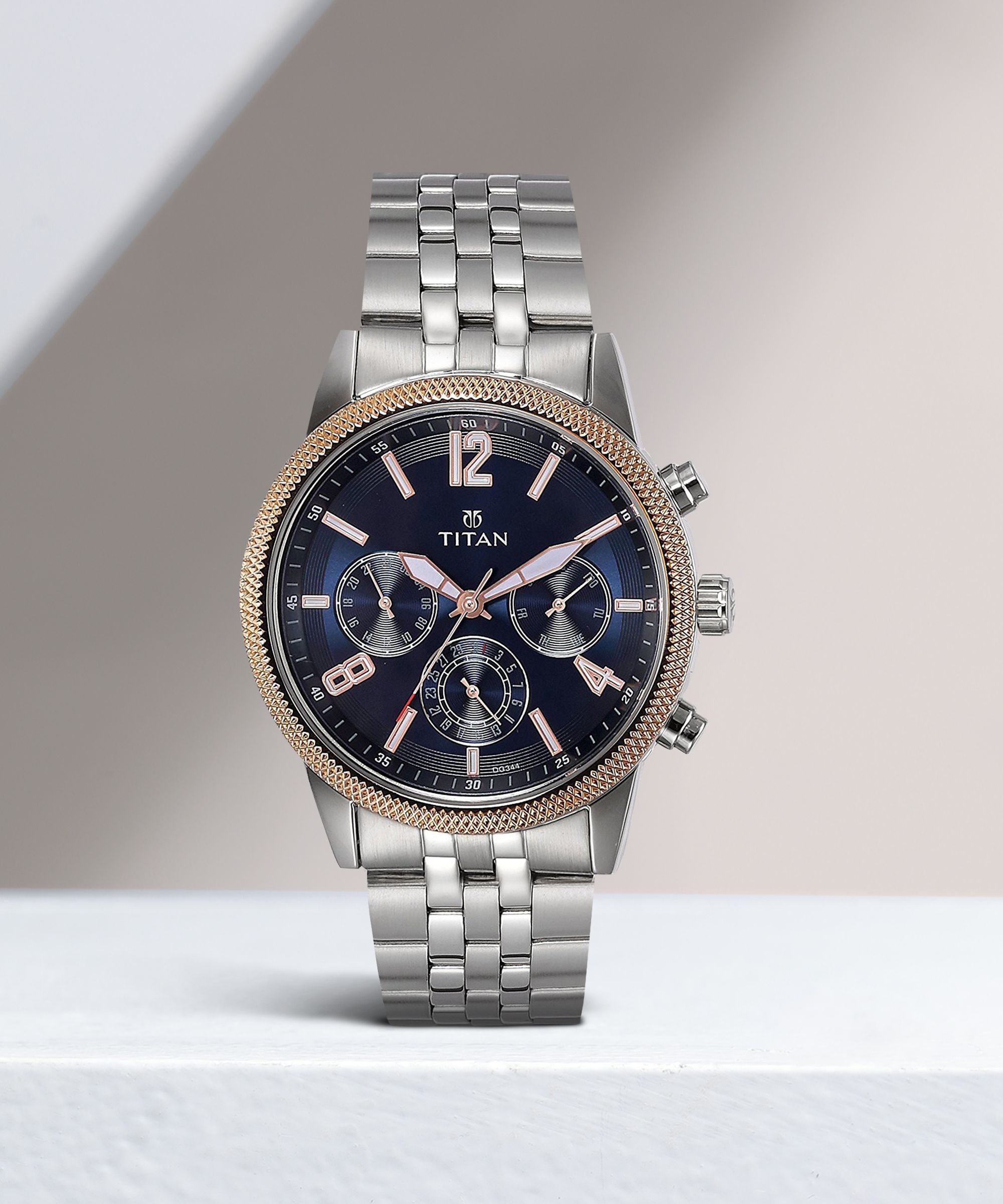 titan Neo Gents 2016 Analog Watch- For Men NQ1734KM01-picture-14