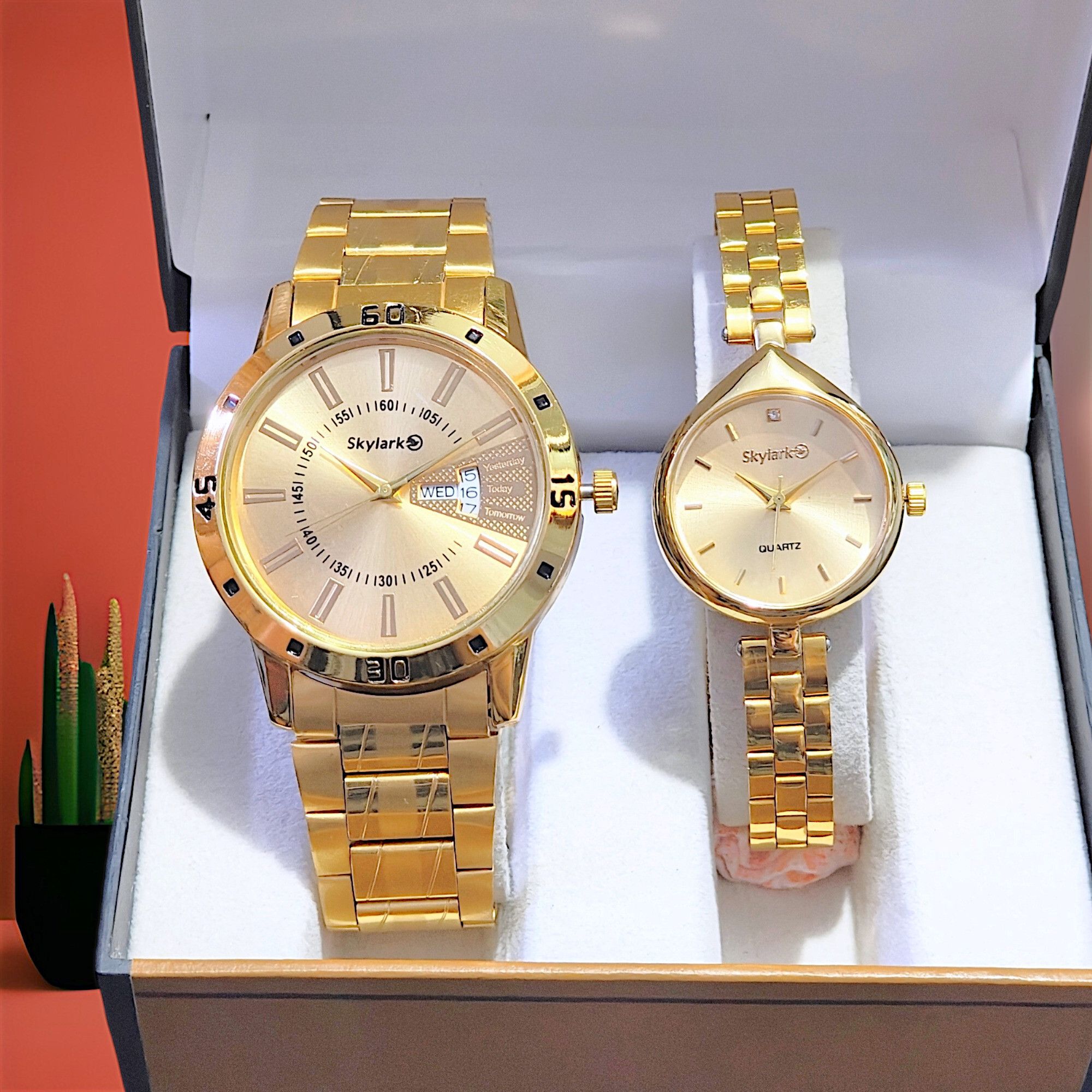 skylark Analog Watch - For Men & Women Goldeberak_584Gold&boondGold_f-picture-40