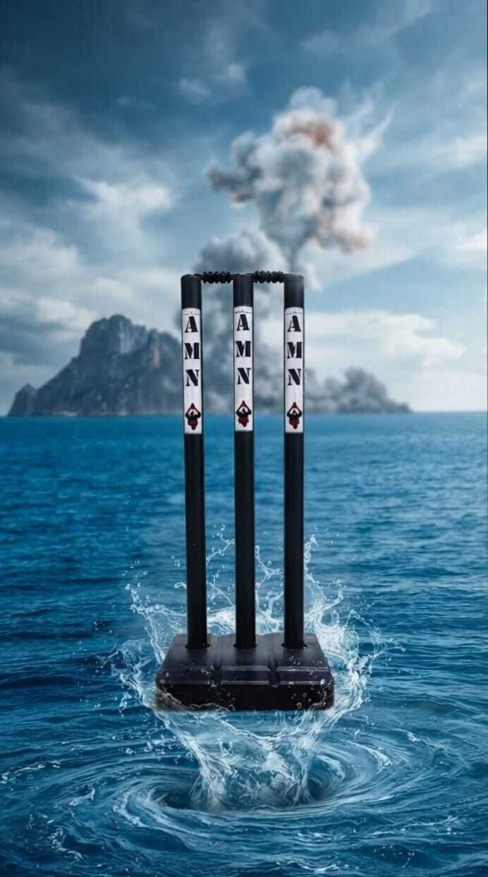 Cricket Stump , Plastic Wickets Kids Adult Full Size Black Stumps-image-48