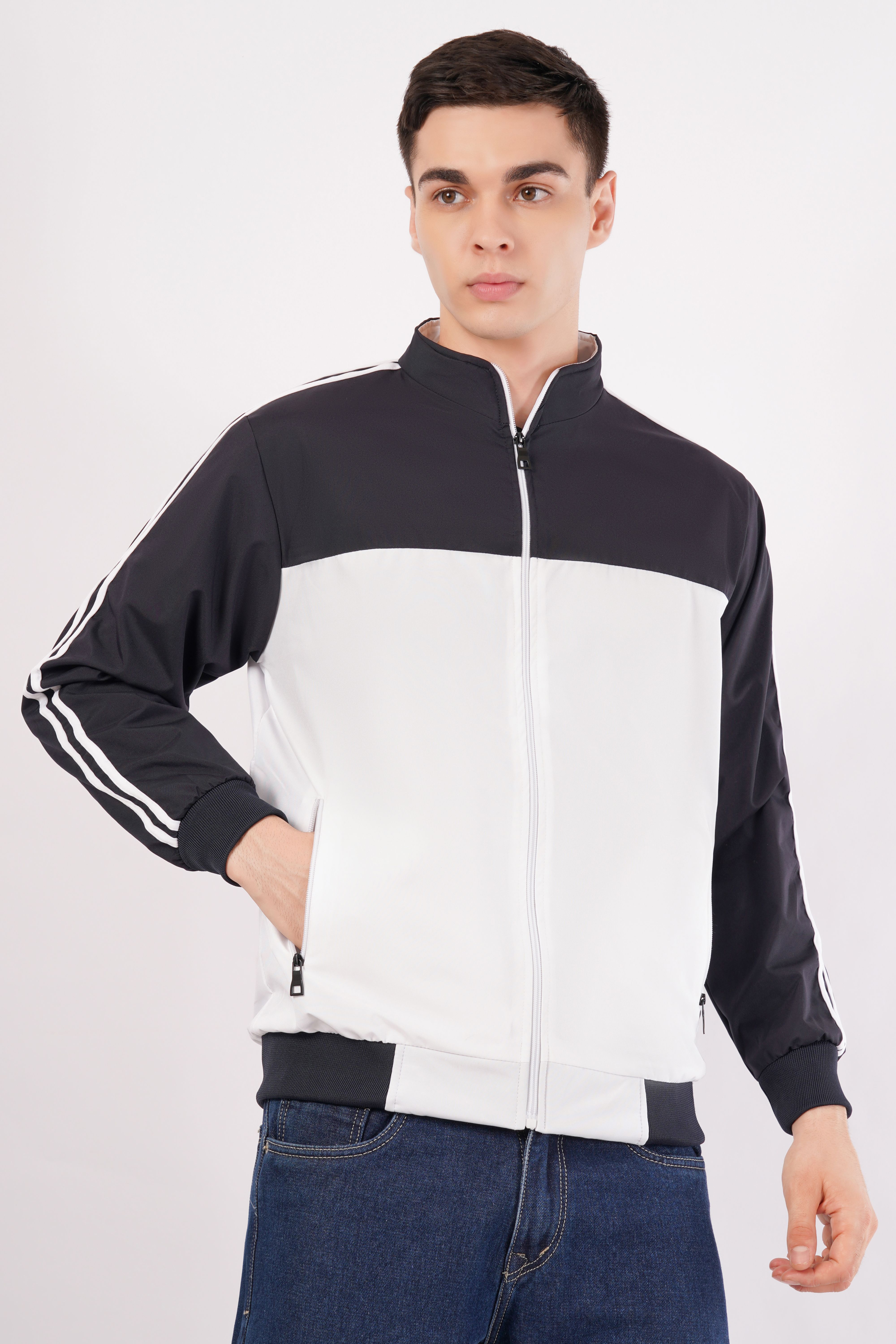 VESBHUSHA Solid Men Wind Cheater-picture-11